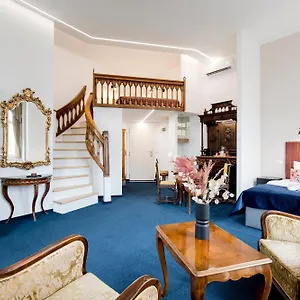 Giselle Vintage Doubles - Adults Only Otel